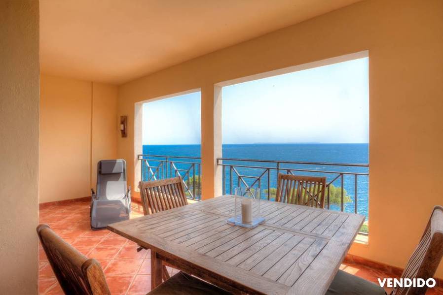 Apartamento con vistas al mar en complejo residencial de ensueño