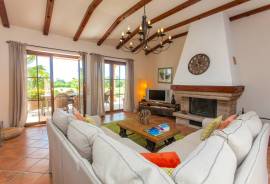 Finca Casa Mas. A luxurious finca that offers tranquillity, space and captures the true essence of Mallorca Finca Casa Mas. A luxurious finca that offers tranquillity, space and captures the true essence of Mallorca