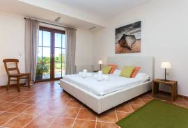 Finca Casa Mas. A luxurious finca that offers tranquillity, space and captures the true essence of Mallorca Finca Casa Mas. A luxurious finca that offers tranquillity, space and captures the true essence of Mallorca