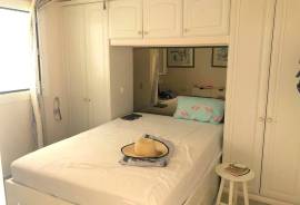 Charmantes Apartment mit Meerblick in beliebter Anlage