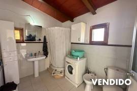 Casa de campo con potencial situada en zona tranquila