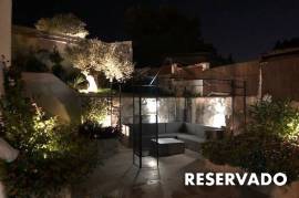 Villa reformada con piscina al estilo Ibizenko