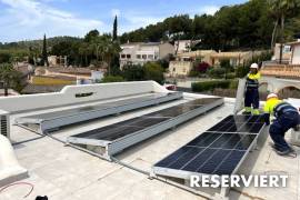 Kernsanierte Villa mit Pool im Ibizenko Stil