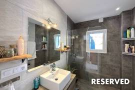 Refurbished villa with pool in Ibizenko style