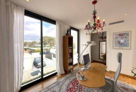 Light-flooded new build villa in Cala Pi