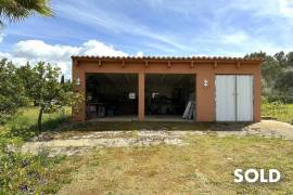 Bright finca with beautiful mountain views