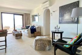 Hochwertig renovierte Wohnung mit Postkarten-Meerblick in Paguera-Cala Fornells zu verkaufen