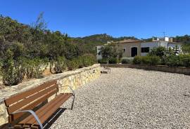 Bright End-Terrace House in Idyllic Residential Complex by the Golf Course in Camp de Mar