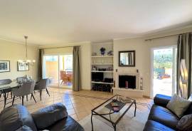 Bright End-Terrace House in Idyllic Residential Complex by the Golf Course in Camp de Mar