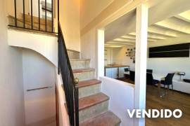 Una joya del casco antiguo con una impresionante terraza en la azotea