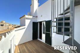 Old town jewel with breathtaking roof terrace