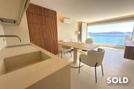 Luxury refurbished sea view flat in Cala Fornells