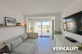 Helles, modernes Penthouse mit großzügiger Dachterrasse und Whirlpool