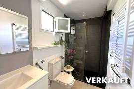 Helles, modernes Penthouse mit großzügiger Dachterrasse und Whirlpool