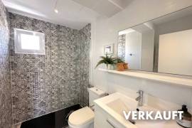 Helles, modernes Penthouse mit großzügiger Dachterrasse und Whirlpool