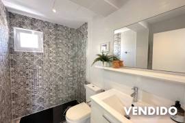 Ático luminoso y moderno con amplia azotea y jacuzzi