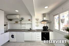 Helles, modernes Penthouse mit großzügiger Dachterrasse und Whirlpool