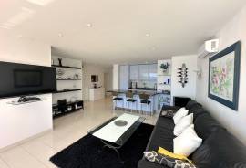 Exklusive Meerblickresidenz in erster Linie mit außergewöhnlichem Raumgefühl