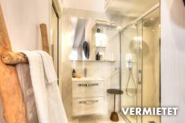 Luxussaniertes Penthouse-Studio mit wundervoller Terrasse im Herzen der Altstadt