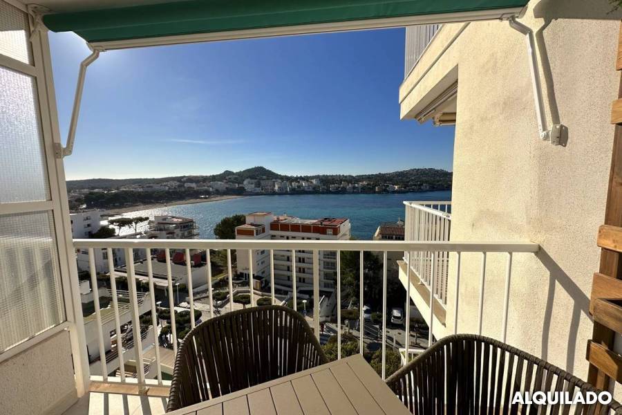 Apartamento con vistas al mar recientemente reformado en Santa Ponsa
