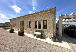 New-build finca with modern technology and Mediterranean charm