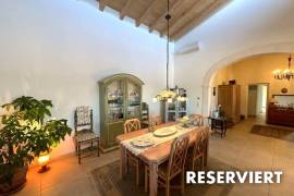 Repräsentative Finca mit atemberaubendem Weitblick und  Gästebereich