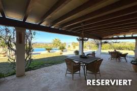 Repräsentative Finca mit atemberaubendem Weitblick und  Gästebereich
