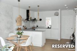 Small dream house in 1st sea line
