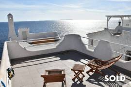 Small dream house in 1st sea line