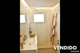 Pequeña casa de ensueño en 1ª línea de mar Pequeña casa de ensueño en 1ª línea de mar