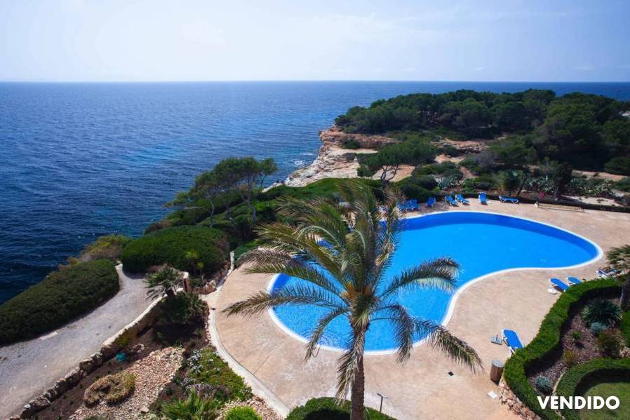 Apartamento modernizado con vistas al mar