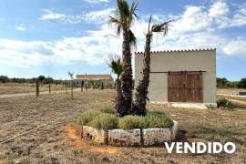 Maravillosa villa de nueva construcción con vistas y posibilidades de ampliación