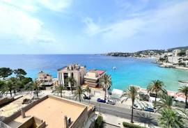 Luxussaniertes Meerblick Apartment in Cala Major