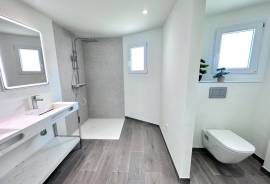 Luxury renovated sea view flat in Cala Major