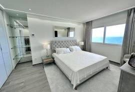 Luxury renovated sea view flat in Cala Major