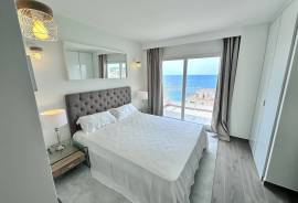Luxury renovated sea view flat in Cala Major