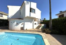 Charming Chalet with Character, Partial Sea View and Great Potential in Badia Blava