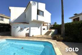 Charming Chalet with Character, Partial Sea View and Great Potential in Badia Blava Charming Chalet with Character, Partial Sea View and Great Potential in Badia Blava