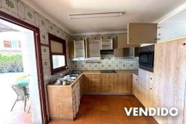 Encantador Chalet con vistas parciales al mar y gran potencial Encantador Chalet con vistas parciales al mar y gran potencial