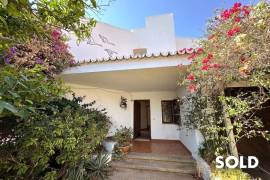 Charming Chalet with Character, Partial Sea View and Great Potential in Badia Blava Charming Chalet with Character, Partial Sea View and Great Potential in Badia Blava