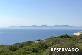 Encantador Chalet con vistas parciales al mar y gran potencial