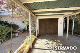 Encantador Chalet con vistas parciales al mar y gran potencial