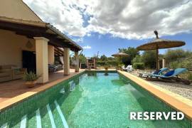 Characterful Finca in Llucmajor – Mediterranean charm meets modern living