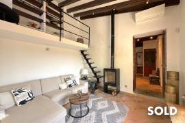 Charming Village House with Guest Cottage, Pool and Panoramic Views in Campanet