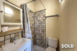 Charming Village House with Guest Cottage, Pool and Panoramic Views in Campanet