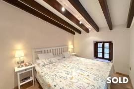 Charming Village House with Guest Cottage, Pool and Panoramic Views in Campanet