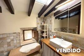Encantadora casa de pueblo con casa de invitados, piscina y vistas panorámicas en Campanet