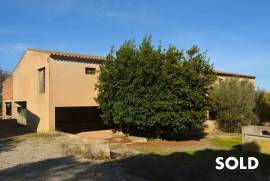 Project in sight! Mallorcan finca with large land and panoramic views