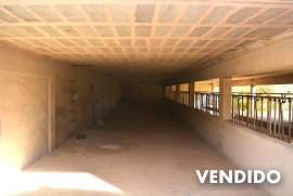 ¡Proyecto a la vista! Finca mallorquina con gran terreno y vistas panorámicas