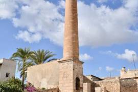 ¡Se está construyendo el hotel de 4 estrellas más pequeño del mundo! ¡Se está construyendo el hotel de 4 estrellas más pequeño del mundo!